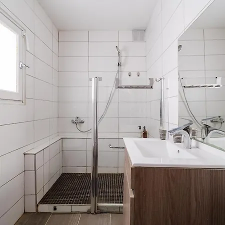 Maison Centre-ville Avec Terrasse Privee De 35m2